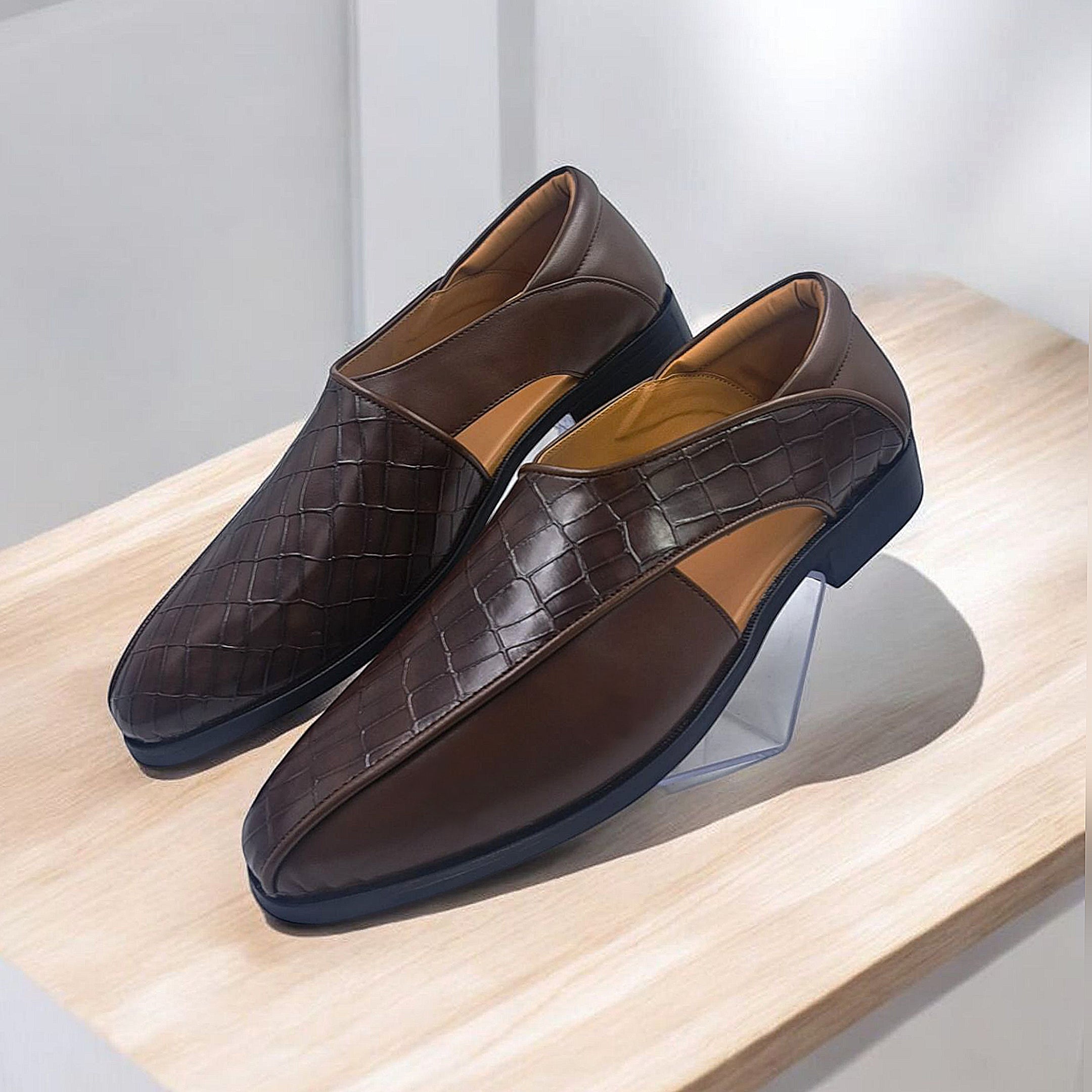 Pathankot - Brown croc