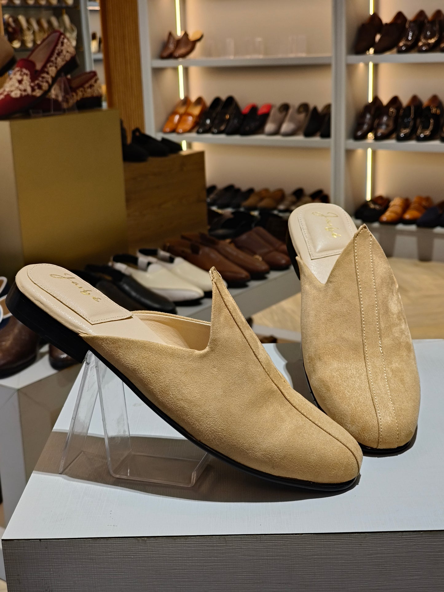 Mojdi mule - Beige
