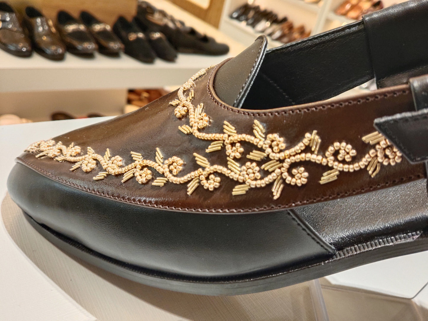 Jodhana Peshawar- Black & Brown