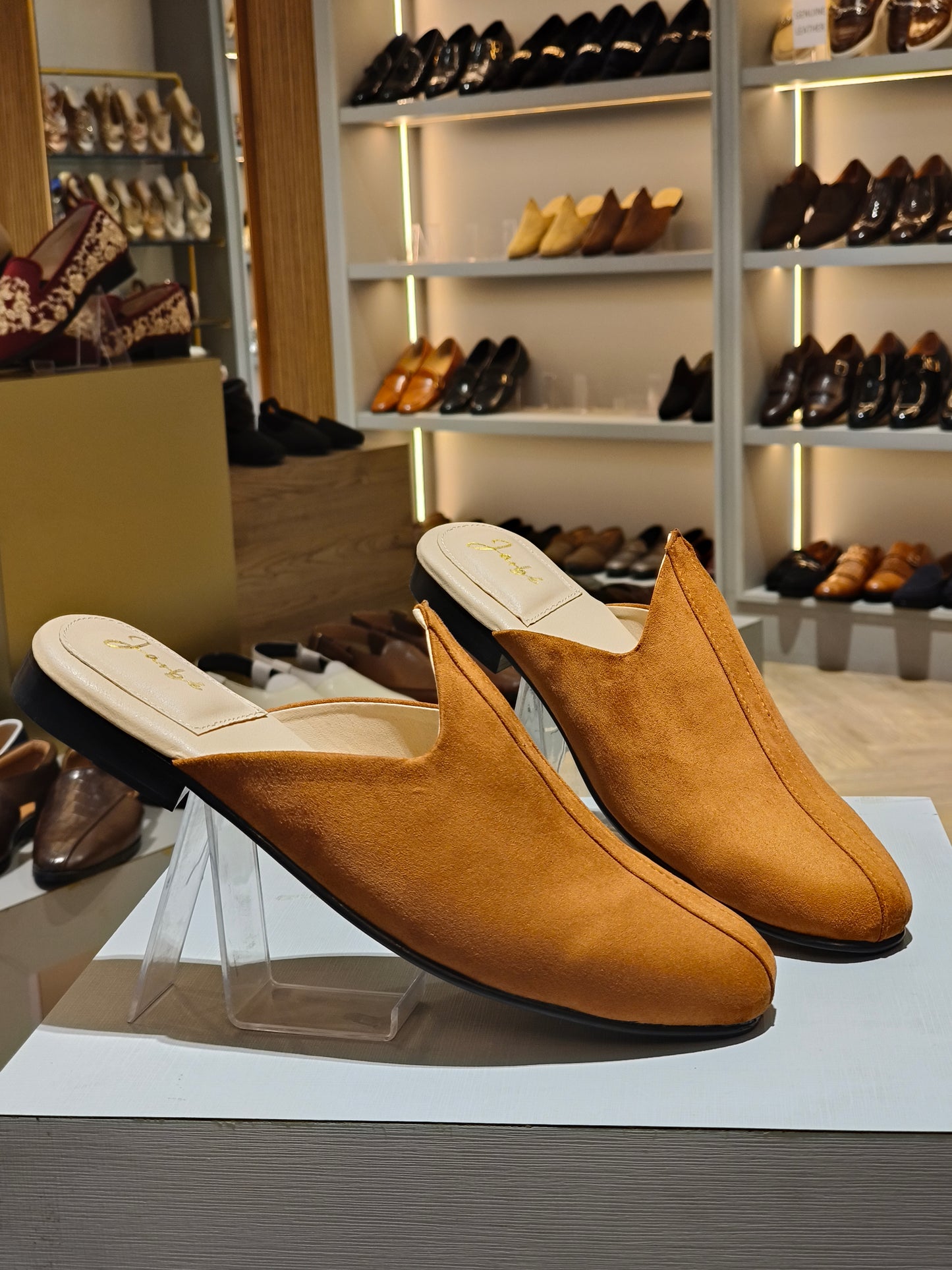 Mojdi mule - Tan