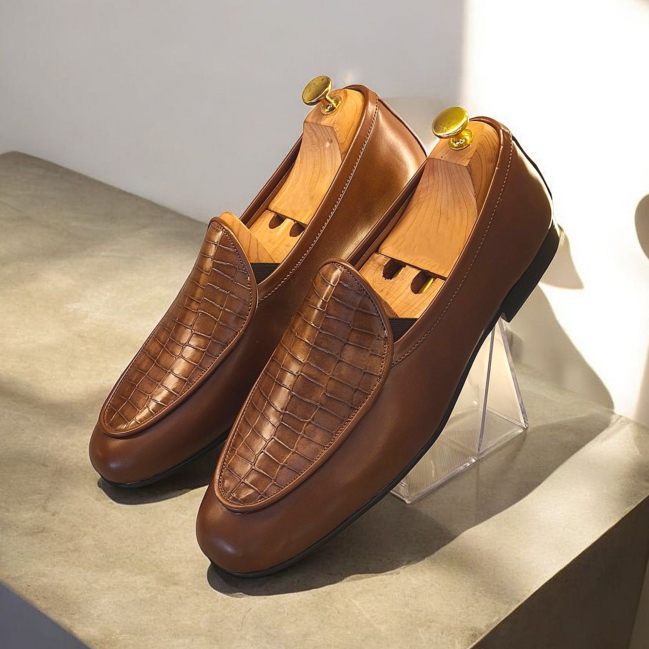Dunhill - Tan