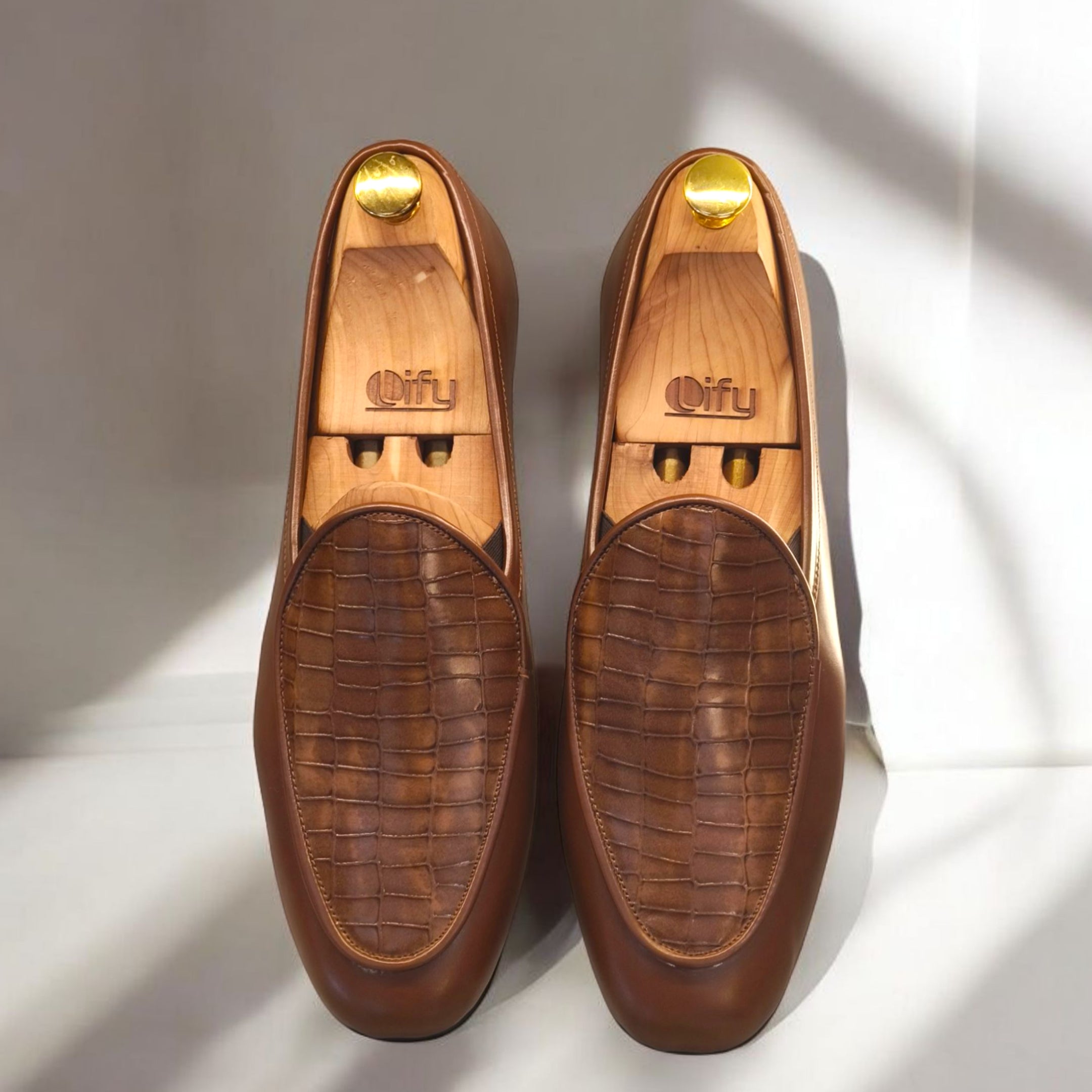 Dunhill - Tan